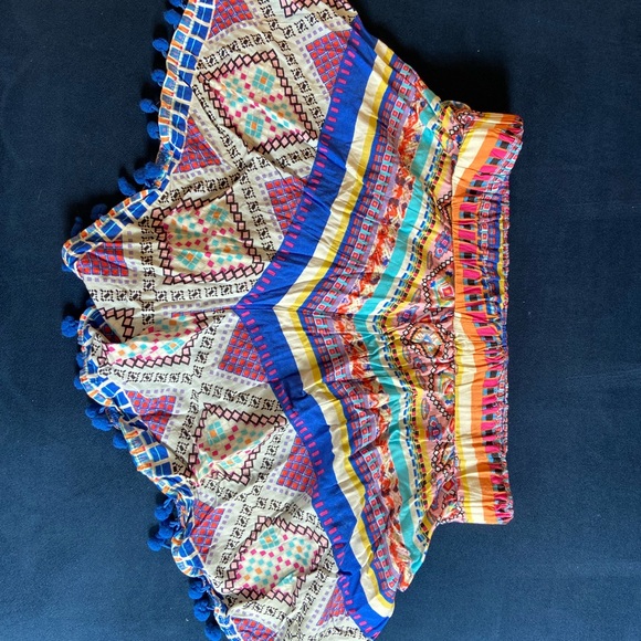 LF Aztec Printed Pom Pom trim shorts - Picture 2 of 4